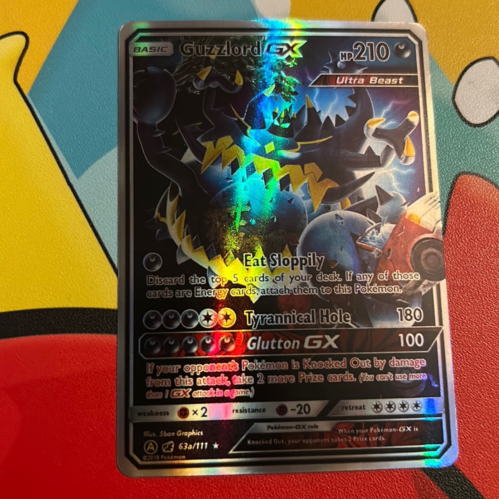 Pokémon Guzzlord GX